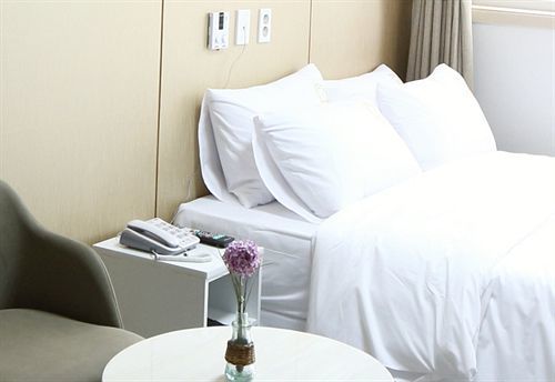 Residence Healing Hotel Daejeon Exterior foto